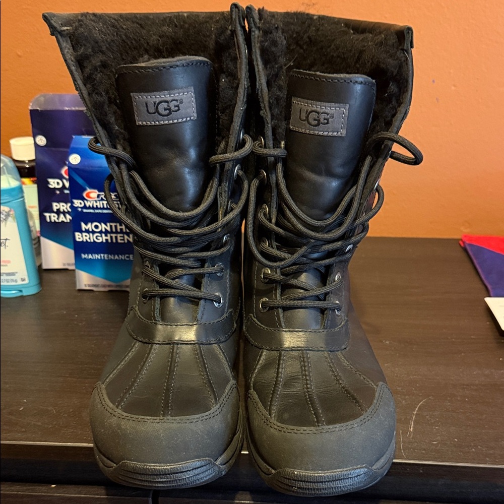 UGG Black Men's Boots